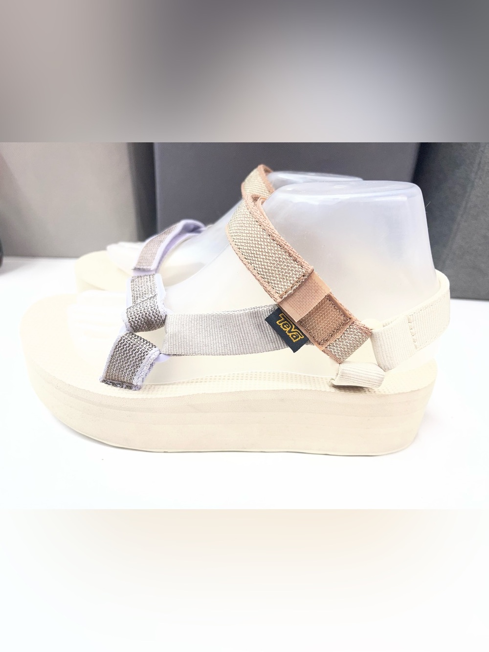 Teva Flatform Universal Karina sandals in a macaroon metallic multi colorway - Picture 4 of 8